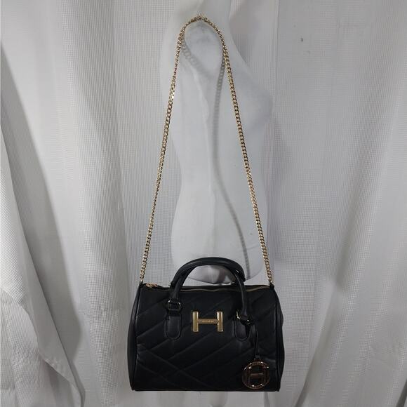NWOT! HALSTON! BLACK QUILTED VEGAN LEATHER, GOLD HARDWARE SHOULDER BAG, HANDBAG! - Picture 4 of 16